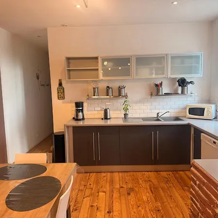 Au Rez-de-chaussee Style Industriel Dans Quartier Calme * Valliquerville